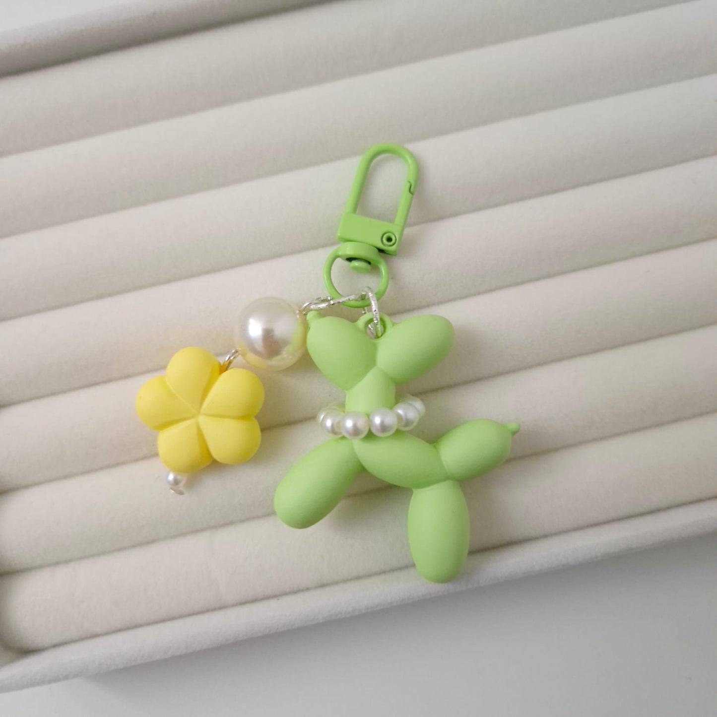 Elegant cute colourful balloon dog floral keychains