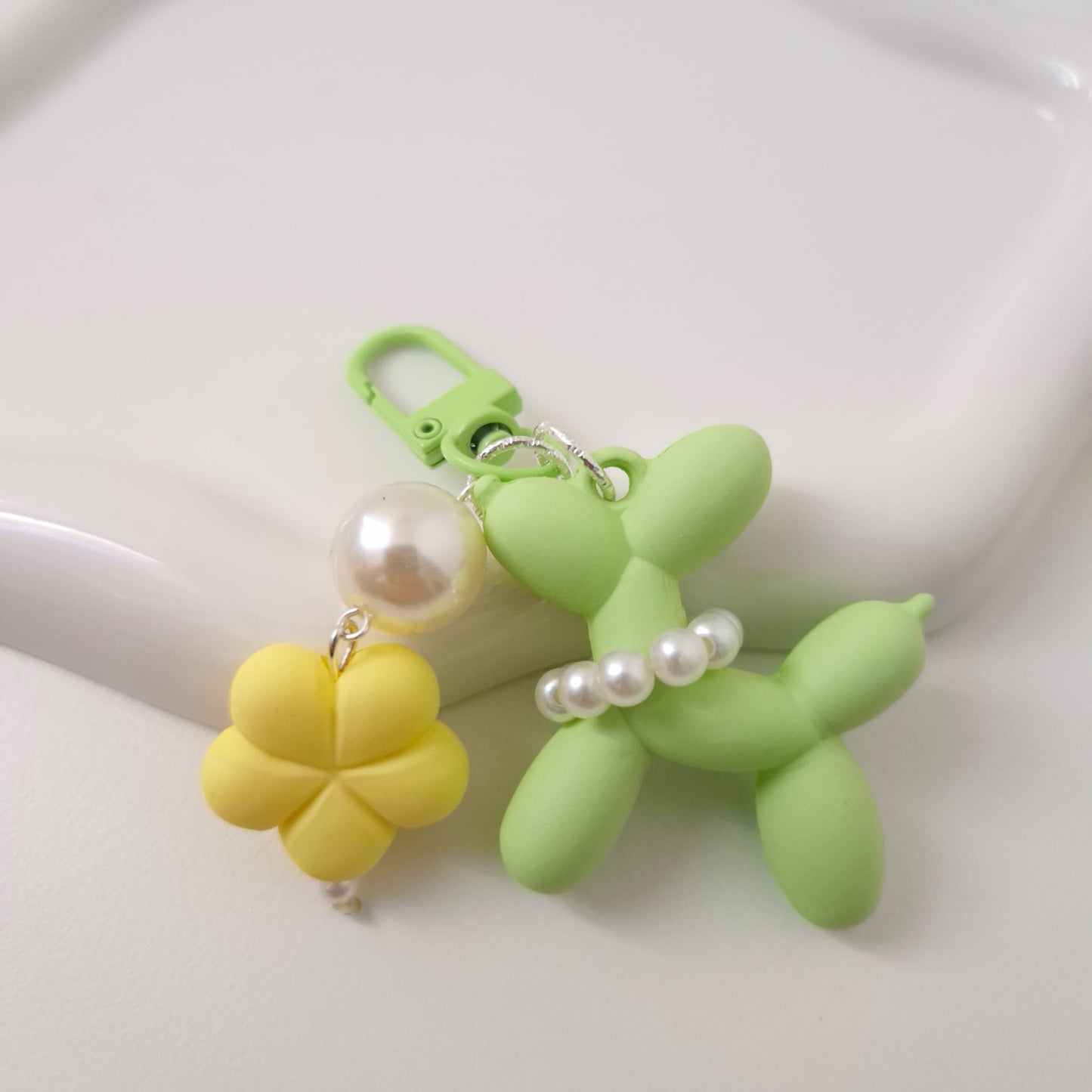 Elegant cute colourful balloon dog floral keychains