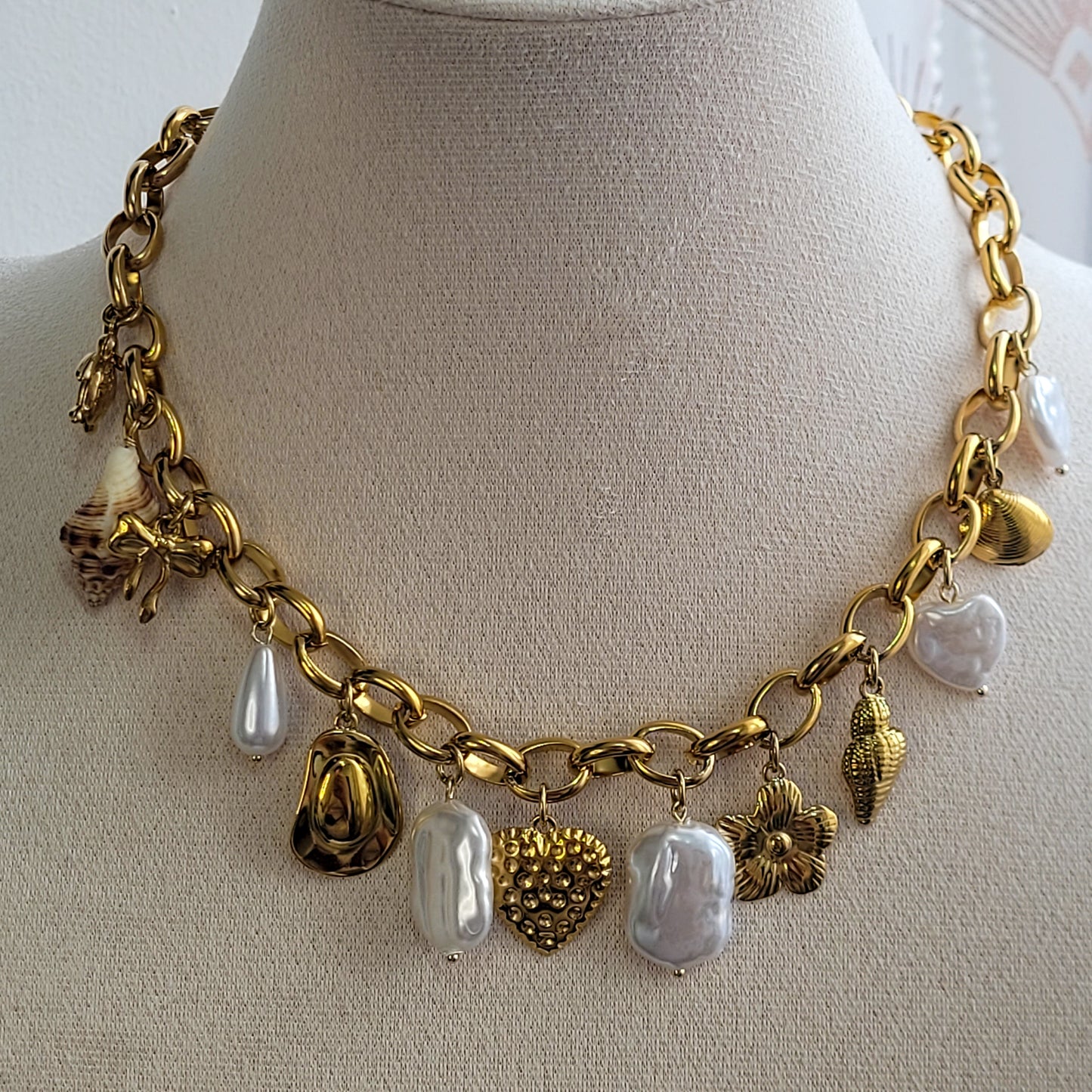 Charm ocean style necklace