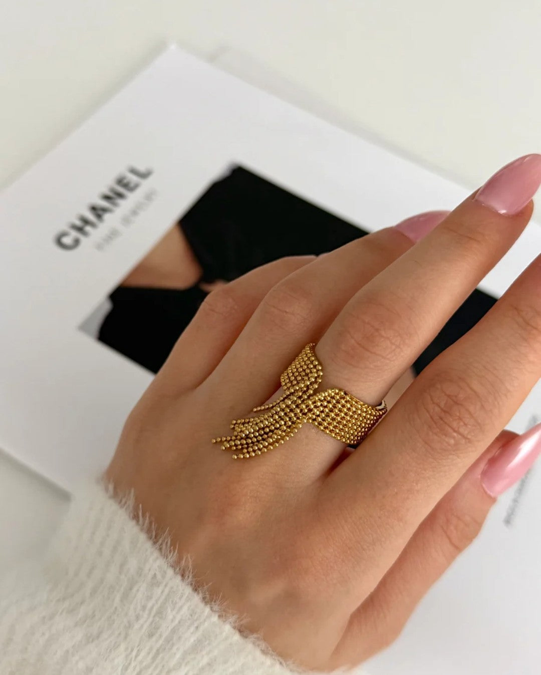 Ella ring